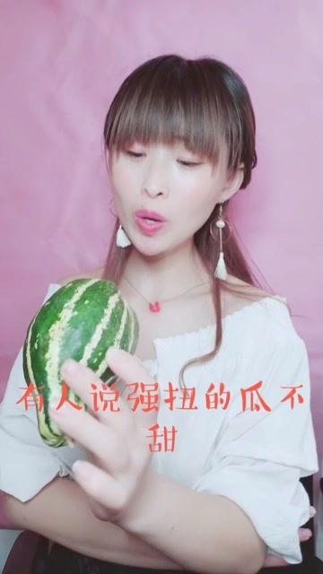 娱乐吃瓜酱小雪,揭秘娱乐圈那些不为人知的幕后故事